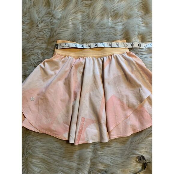 Lululemon Court Rival High-Rise Skirt Size 0 - Picture 9 of 9